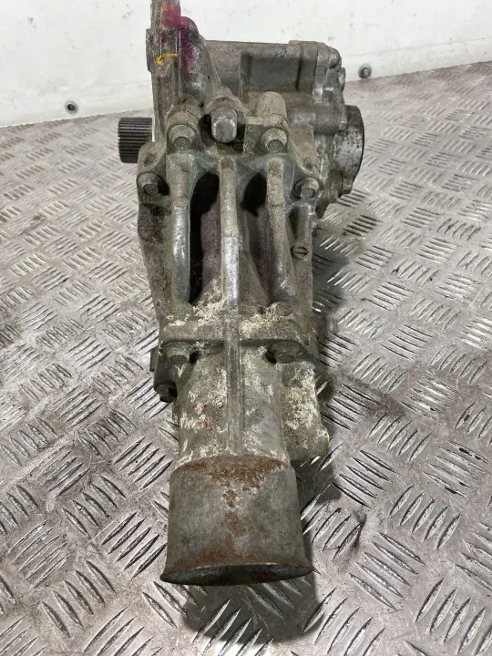 Mitsubishi Verteilergetriebe OEM FBZ20914 - Gebraucht image 5