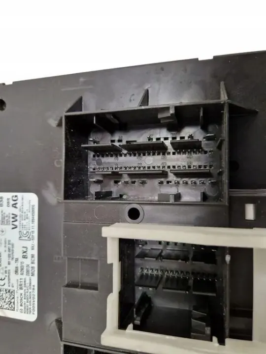 VW Komfortmodul OEM 5Q0937086CE för Touran 5T1 image 3