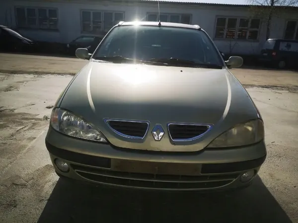 Renault Megane Alternator 2000 1.4L 7700422237 image 6