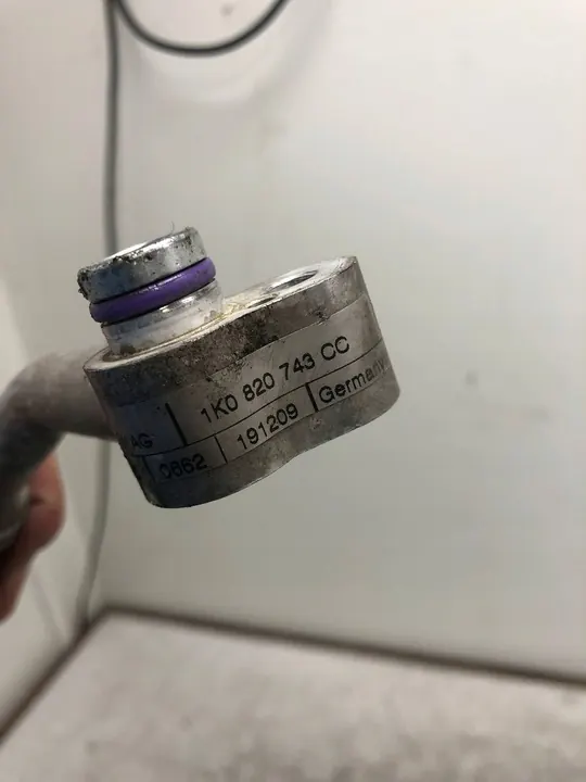 Ilmastointiletku Skoda Octavia II Kombi 1K0820743CC image 5