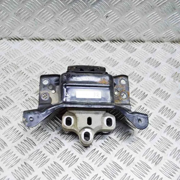 Soporte de motor VW GOLF VII VARIANT 1.6L 5Q0199555AS image 2