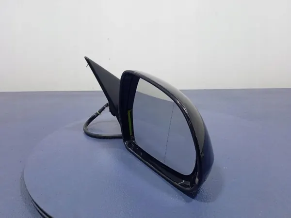 Audi A4 B8 höger spegel OEM Ambit-985714- Begagnad image 5