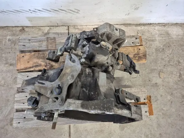 FIAT PANDA II 03-11 Manuaalivaihteisto C384 51724724 image 4