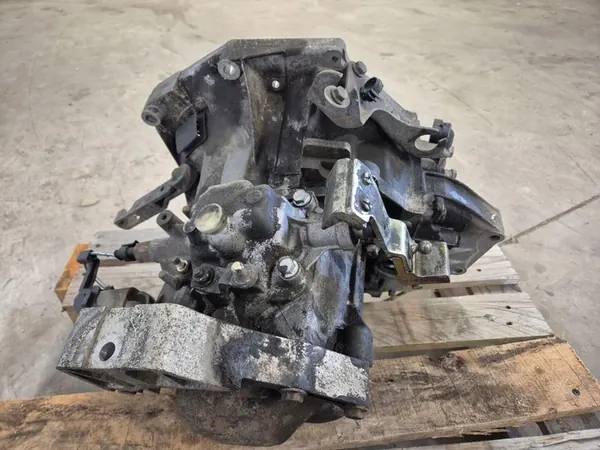 FIAT PANDA II 03-11 Manuaalivaihteisto C384 51724724 image 9