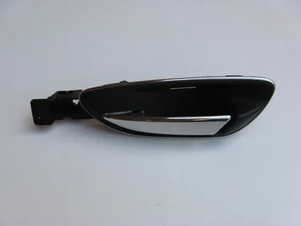 Lancia Delta III Framvänster Dörrhandtag OEM KLAMKA LEWY PRZÓD image 2