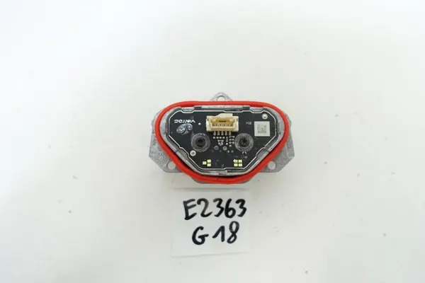 Convertidor Módulo LED OEM 00221032 para Ford Fiesta MK8 image 6