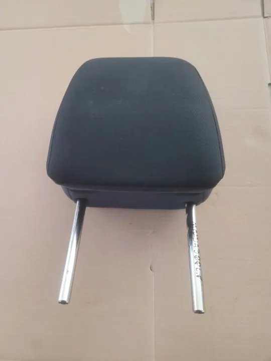 Huvudstöd framsäte Mazda 3 BP 19- 2019- OEM image 2