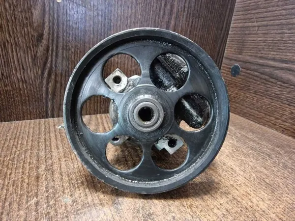 Pompe de direction assistée Opel OEM 30400480 d'occasion image 5