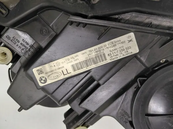 Farol esquerdo BMW F30 OEM 7259523 image 3