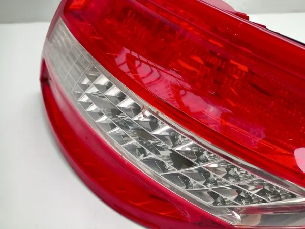 MERCEDES C-KLASA W204 SEDAN 2007 RECHTER ACHTERLICHT A2048202064R image 6