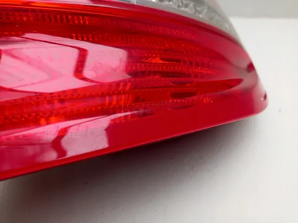 MERCEDES C-KLASA W204 SEDAN 2007 RECHTER ACHTERLICHT A2048202064R image 9