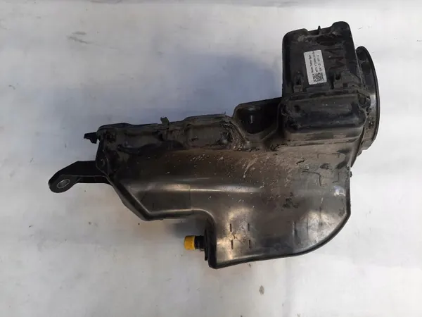 Depósito & Bomba AdBlue VW Polo VI OEM 2Q0131877G 5Q0131969E image 3