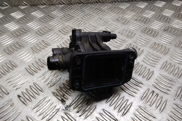 Carcasa de termostato CITROËN C4 PICASSO I 9647767180 image 2