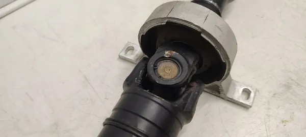 Bakre drivaxel BMW X3 E83 2.0 D M47 OEM image 4