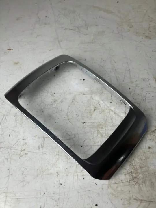 OEM 9678832177 Cubierta Cromada Palanca Cambios C4 Picasso II image 3
