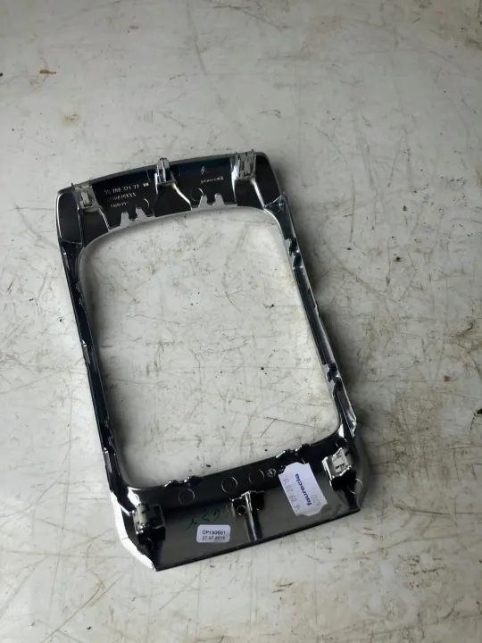 OEM 9678832177 Cubierta Cromada Palanca Cambios C4 Picasso II image 5