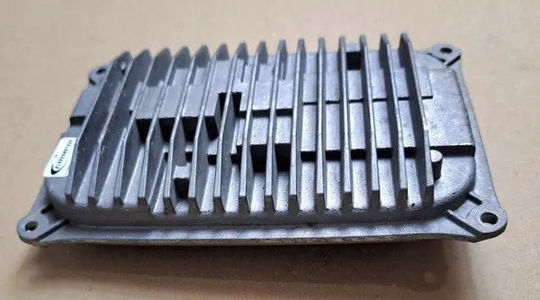 MERCEDES E-KLASSE W213 LED CONVERTER A2139007208 image 5