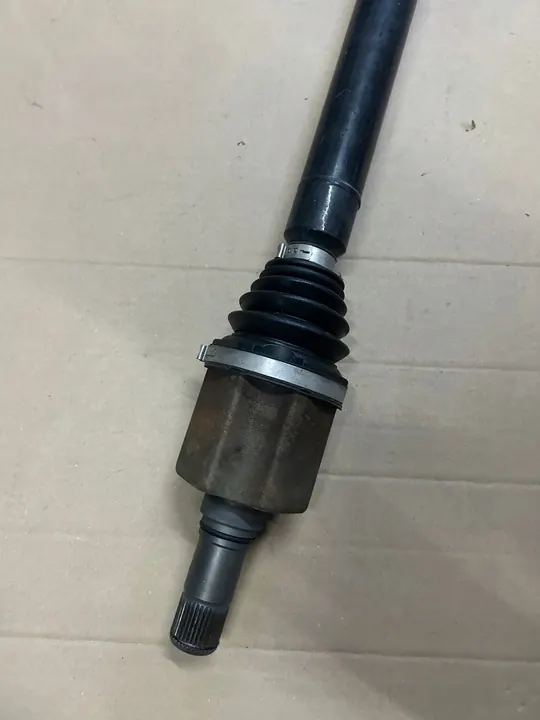 Höger halvmuff VW Audi Seat Skoda DSG 5Q0407272DN image 2