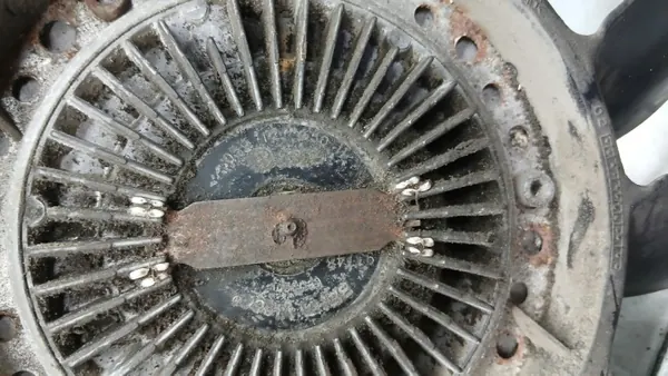 Audi A6 C5 2.5TDI pyyhkijämoottori OEM 059121301 image 3