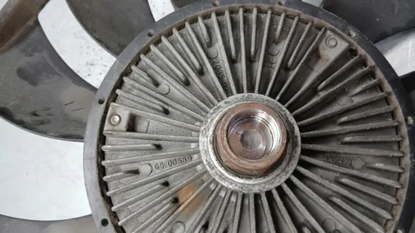 Audi A6 C5 2.5TDI pyyhkijämoottori OEM 059121301 image 6