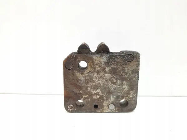 Enganche de cerradura puerta trasera Jaguar MK II OEM MAM37213 image 5