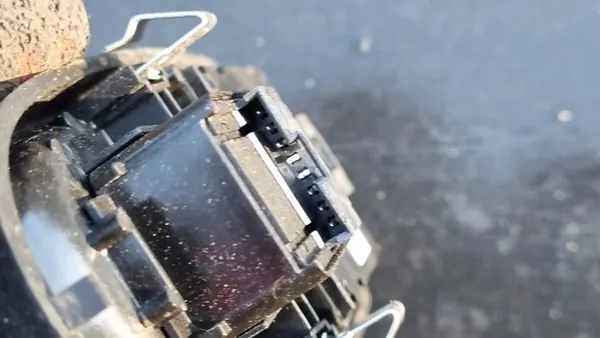 Fensterschalter für Iveco Daily links 5801304491 image 4