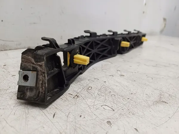 KIA SPORTAGE 4 IV 15- Suporte de Para-choque Traseiro Direito 86614F1000 image 7