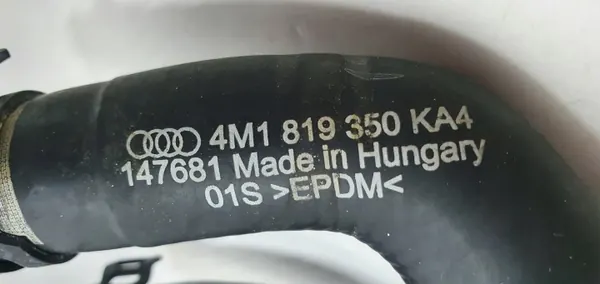 Audi Q7 4M Putki OEM 4M1819350 - Käytetty image 5