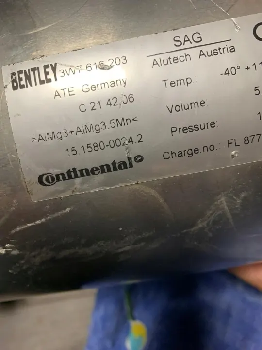 Réservoir d'air OEM 3W7616203 pour Bentley Lift image 3