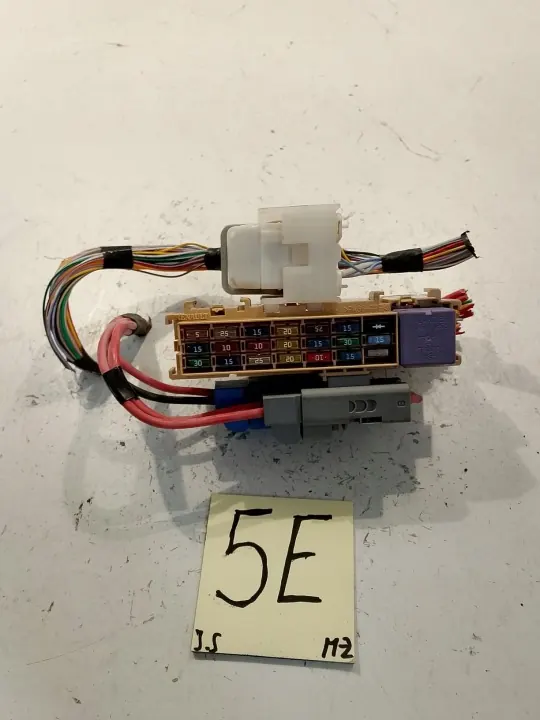 Renault Modus zekeringkast BSI-module OEM image 2