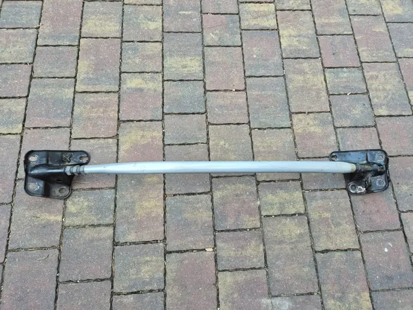 Support d'amortisseur Nissan 350Z image 1