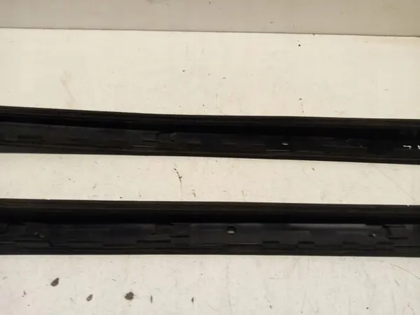 Joint pare-brise droit OEM 96563473XC Citroen C4 image 7