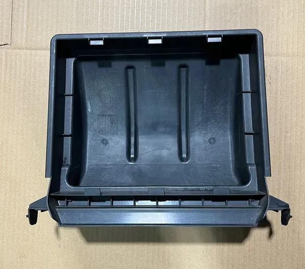 MERCEDES W213 Boîtier de Filtre à Cabine A2138307400 image 3