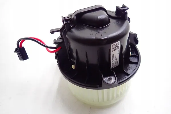 VW POLO 2G Puhallinmoottori 2019 2Q1820021 image 2