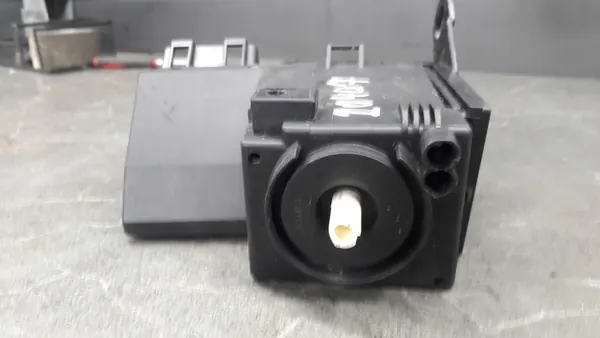 A1705450104 Interrupteur de Lumière Mercedes W170 image 1