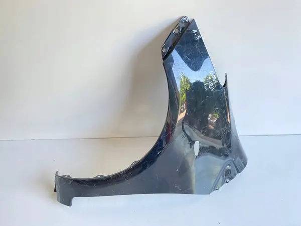 Parafango anteriore sinistro Toyota Yaris II 2005-2012 image 3