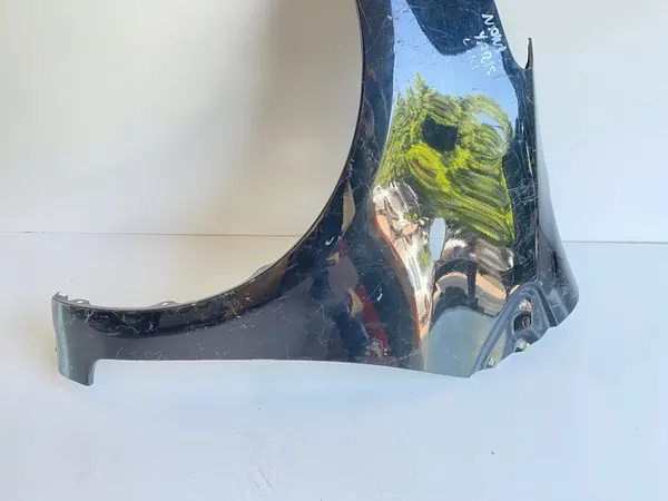 Parafango anteriore sinistro Toyota Yaris II 2005-2012 image 6