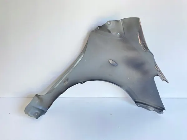 Parafango anteriore sinistro Toyota Yaris II 2005-2012 image 9