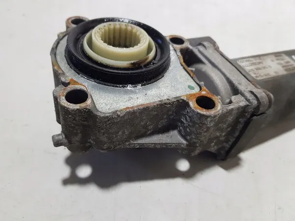 BMW X6 E71 X5 E70 Actuator 7566250 image 4