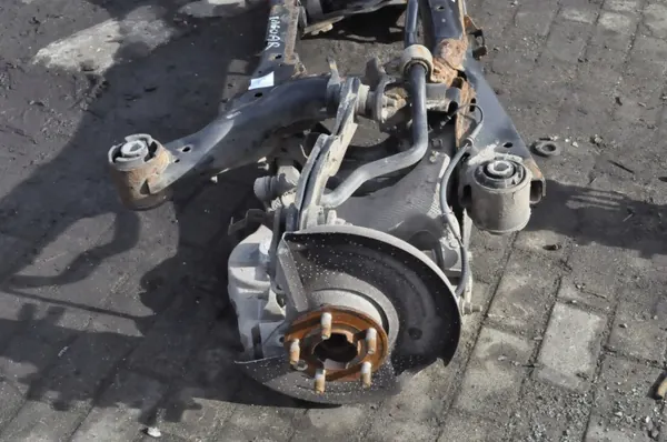 Jaguar F-Pace bakaxelbalk OEM 422230 image 7