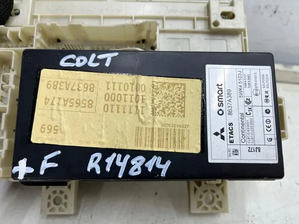 Caixa de Fusíveis Mitsubishi Colt Z30 Módulo BSI image 9