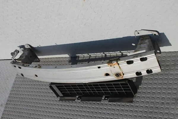 Framstötfångarbalk med absorber Nissan Qashqai II J11 image 10