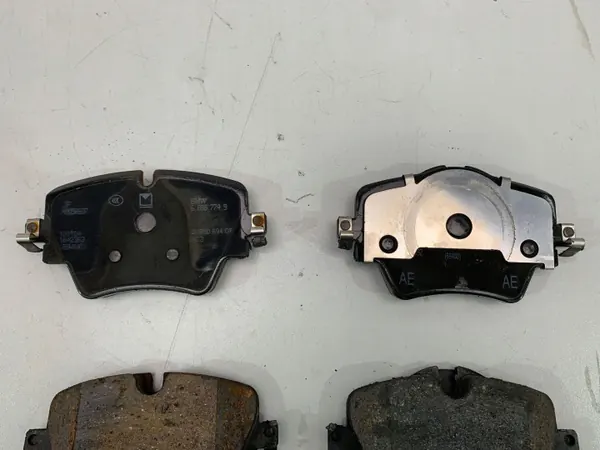 Pastillas de freno delanteras BMW OE 6888777 X3/X4 image 4