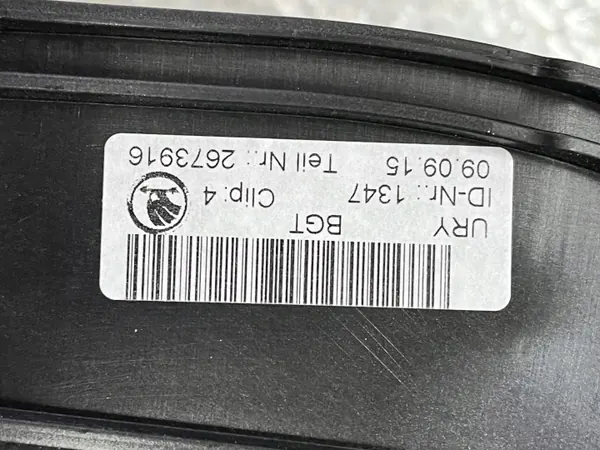 Skoda Octavia Mk3 konsol armstöd OEM 5E0864207E image 5