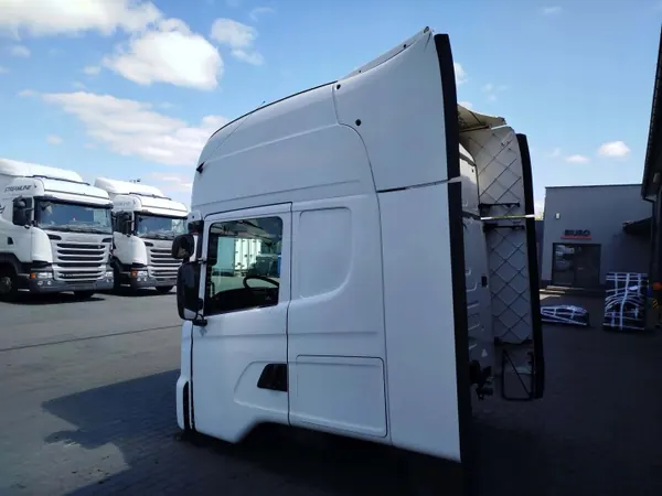 Scania XPI TOPLINE Ohjaamo - Käytetty OEM-osa image 5