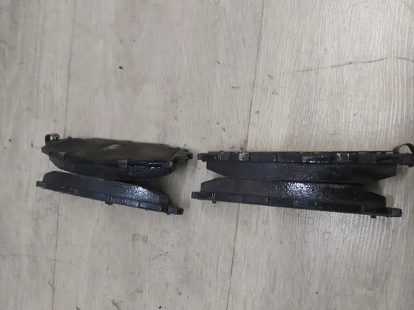 Bromsbelägg fram OEM 04465-YZZDY för Toyota image 3