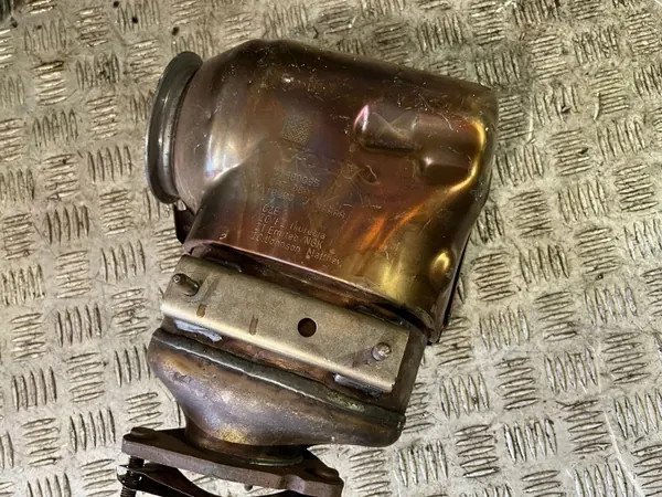 Volvo XC90 2017 DPF-filter OEM 31480085 image 6