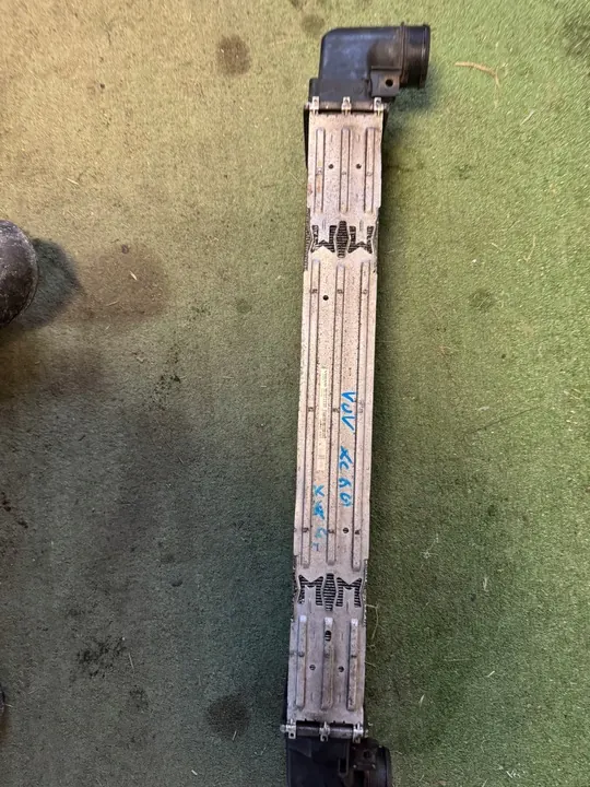 Intercooler VOLVO XC60 XC90 II 17- OEM 31410892 image 2