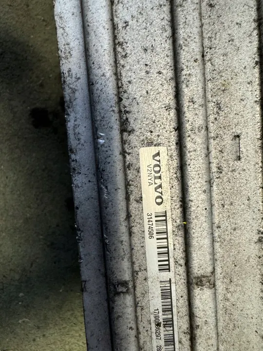 Intercooler VOLVO XC60 XC90 II 17- OEM 31410892 image 3