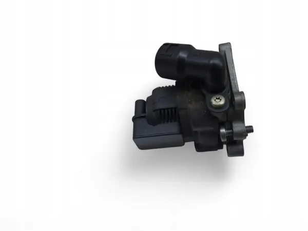 EGR-venttiili Audi A3 S3 8V 2015 OEM 06K131097L image 2